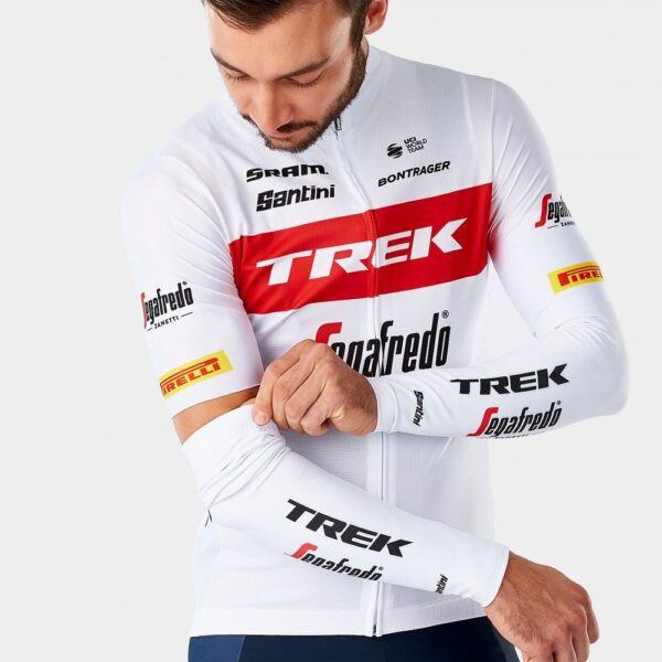 Ocieplacze ramion. Santini. Trek-Segafredo. Team